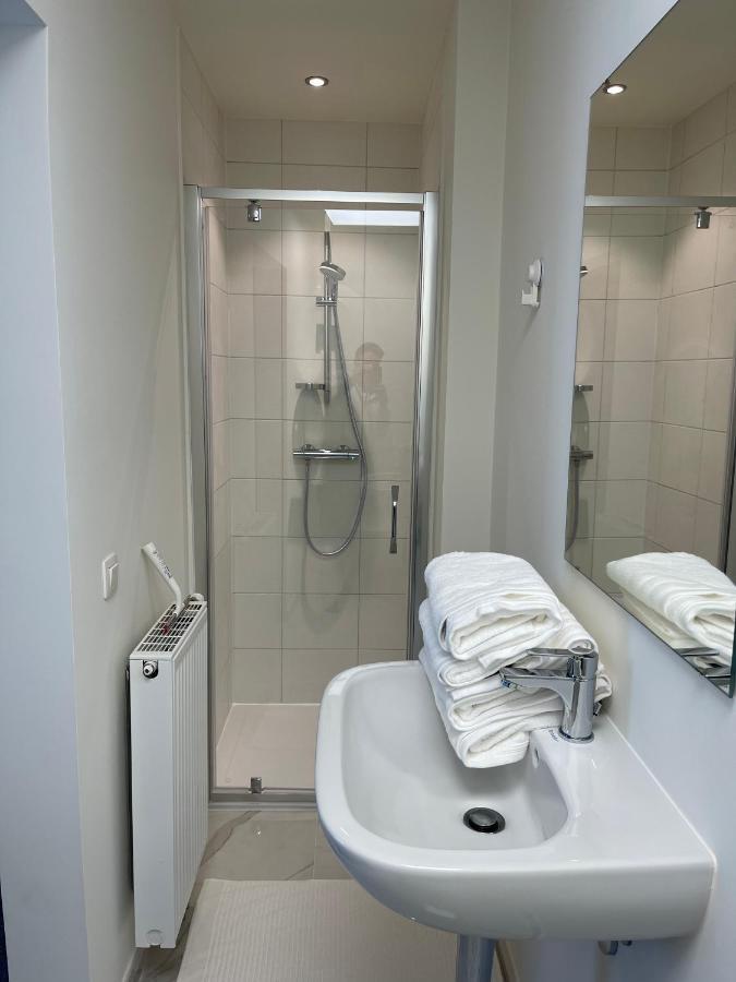 Mooie Kamer In Centrum Brugge Met Badkamer Zewnętrze zdjęcie